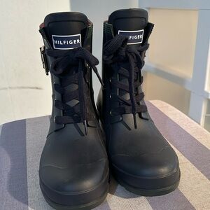 Tommy Hilfiger boots